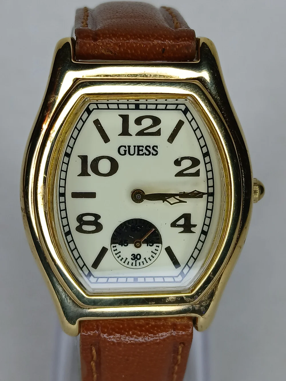 GUESS Men's Brown Leather Strap Gold-Tone Watch